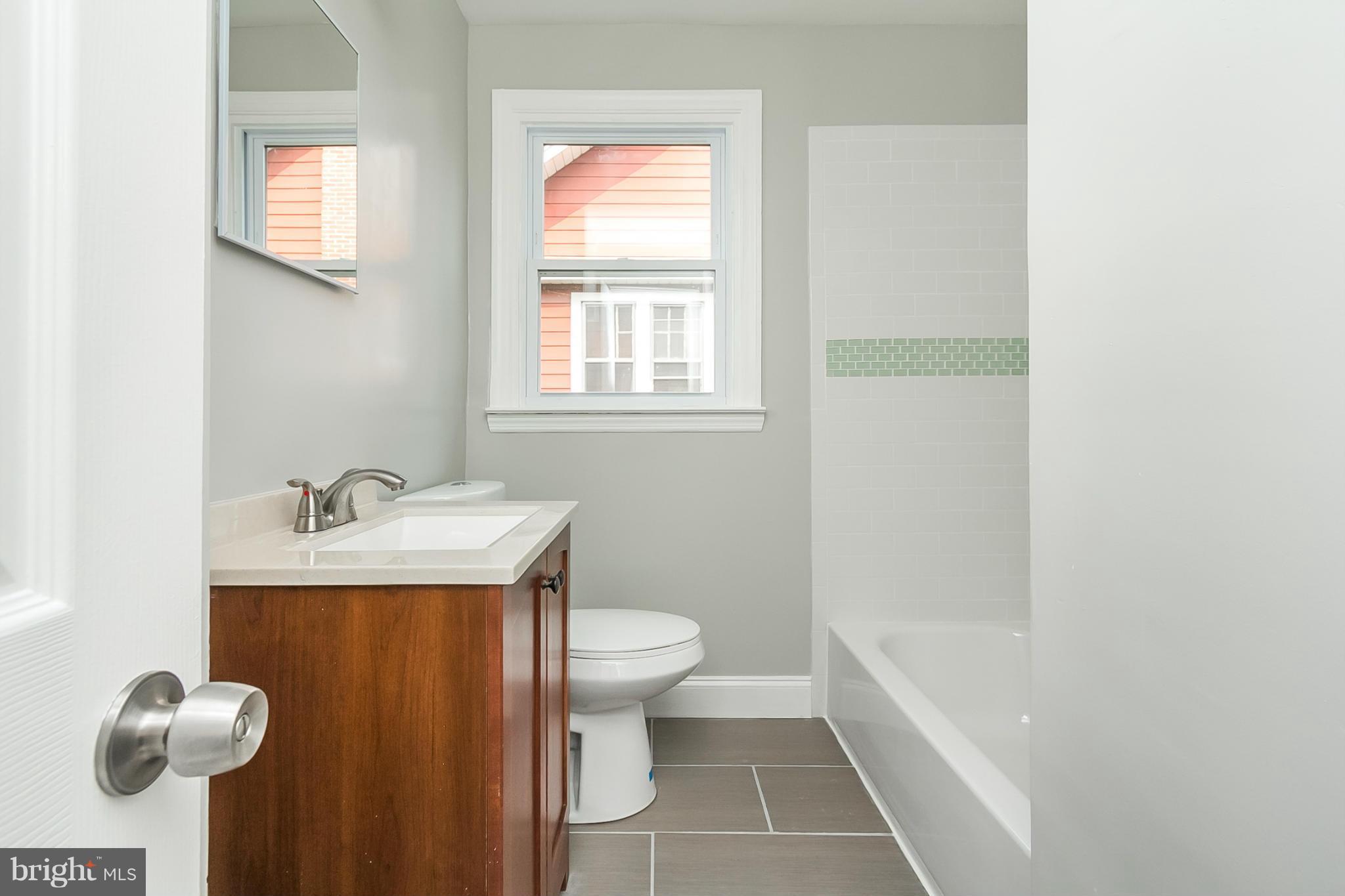 3303 Shelburne Road Baltimore, MD 21208 - Photo 16 of 30 Bath