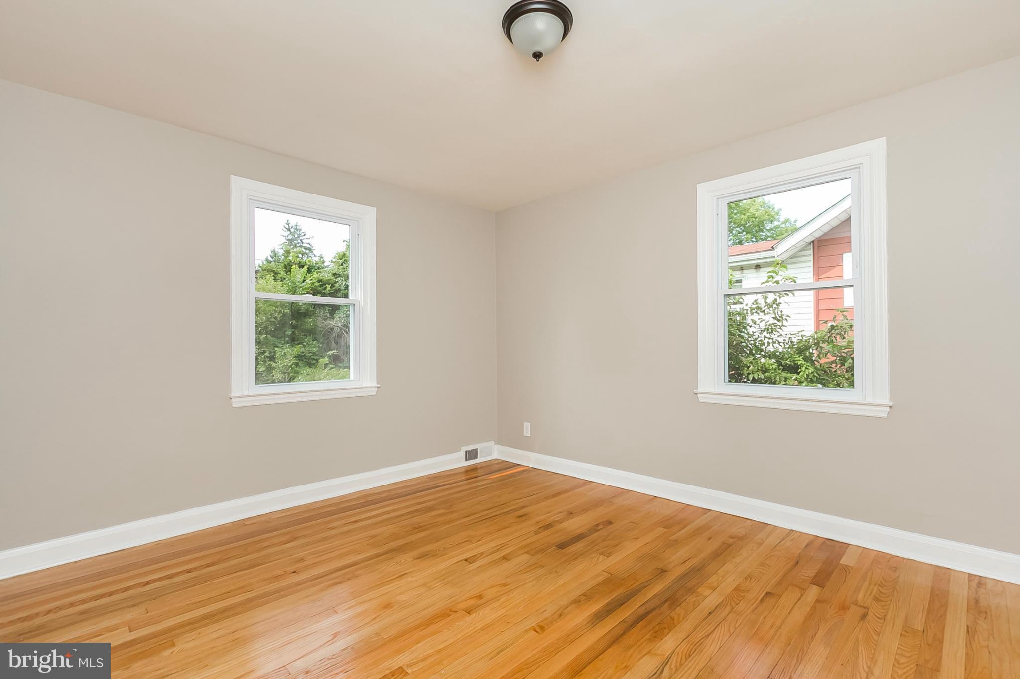 3303 Shelburne Road Baltimore, MD 21208 - Photo 19 of 30 Interior (General)