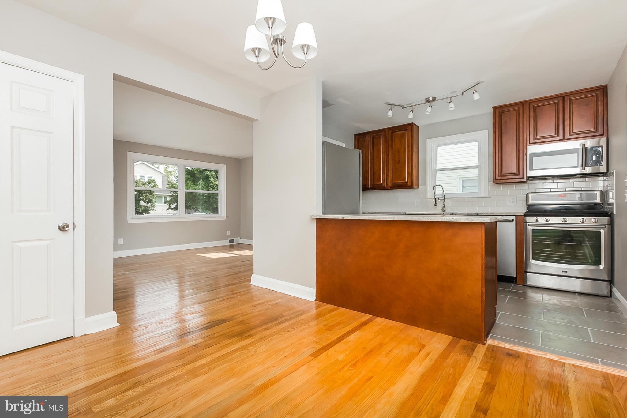 3303 Shelburne Road Baltimore, MD 21208 - Photo 9 of 30 Interior (General)