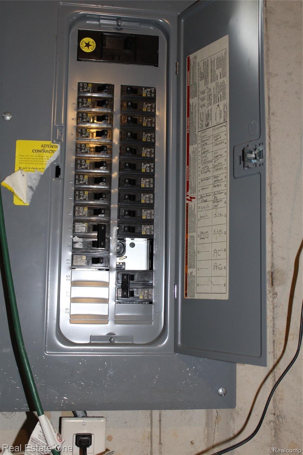 8755 Mason Road Fowlerville, MI 48836 - Photo 40 of 62 30_06_2021_0385.JPG