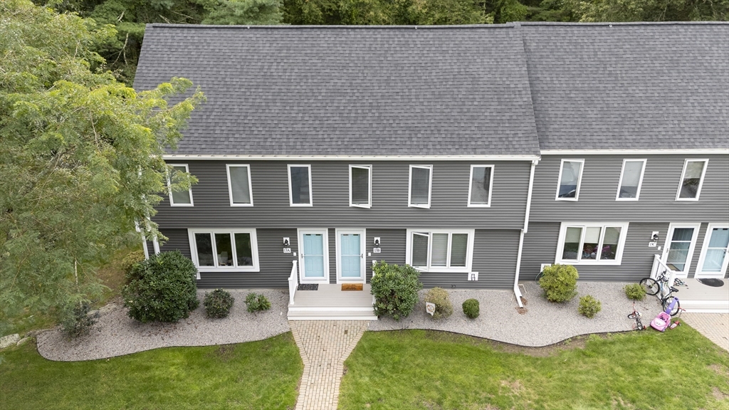 13 Village Way, Unit B Norton, MA 02766 - Photo 3 of 24