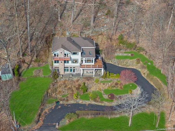 $1,495,000 | 914 Rte 9W, Nyack, NY 10960