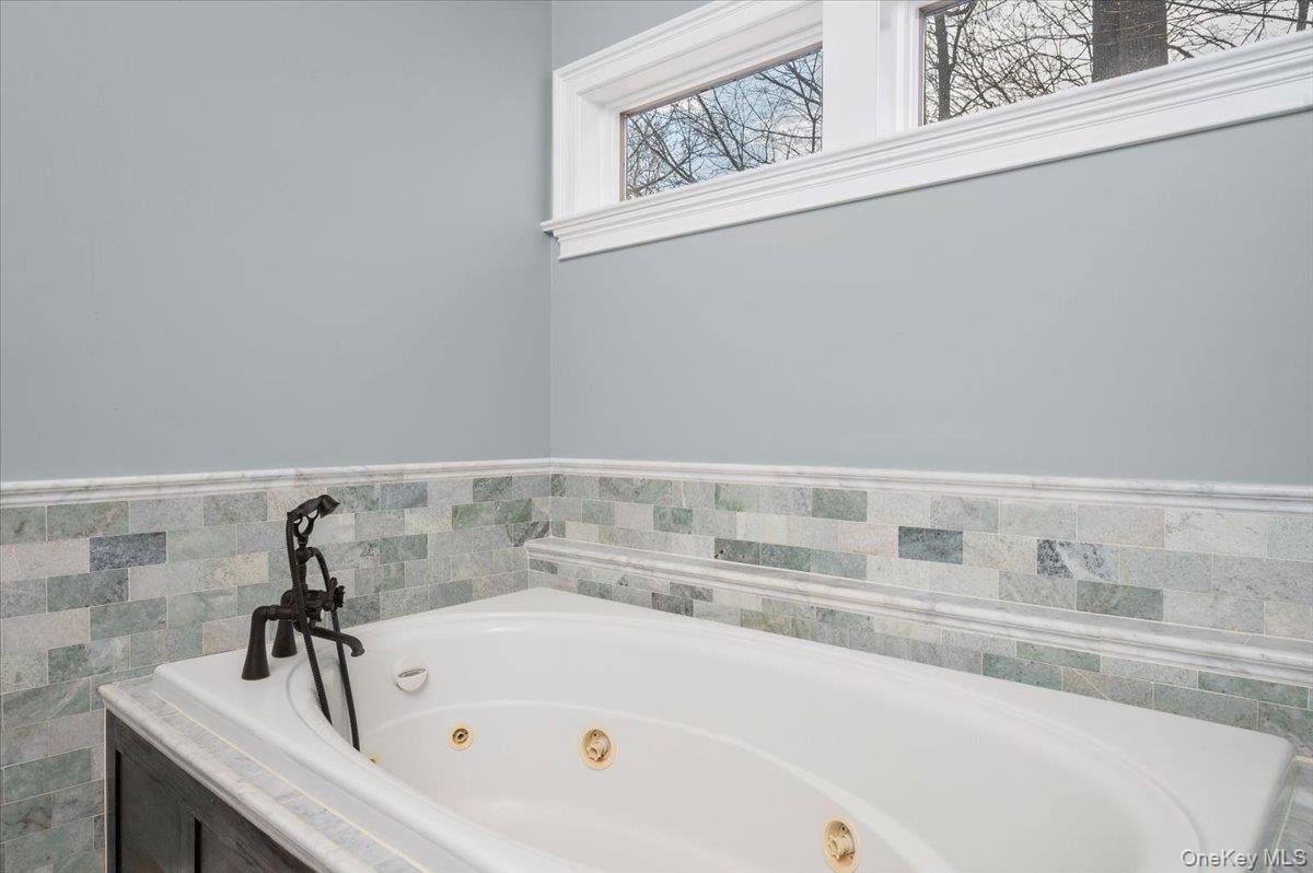 914 Rte 9W Nyack, NY 10960 - Photo 31 of 43