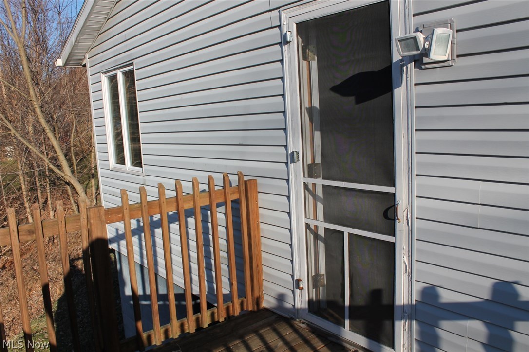 835 Johnsonville Road Chester, WV 26034 - Photo 10 of 31 Gallery Image 10