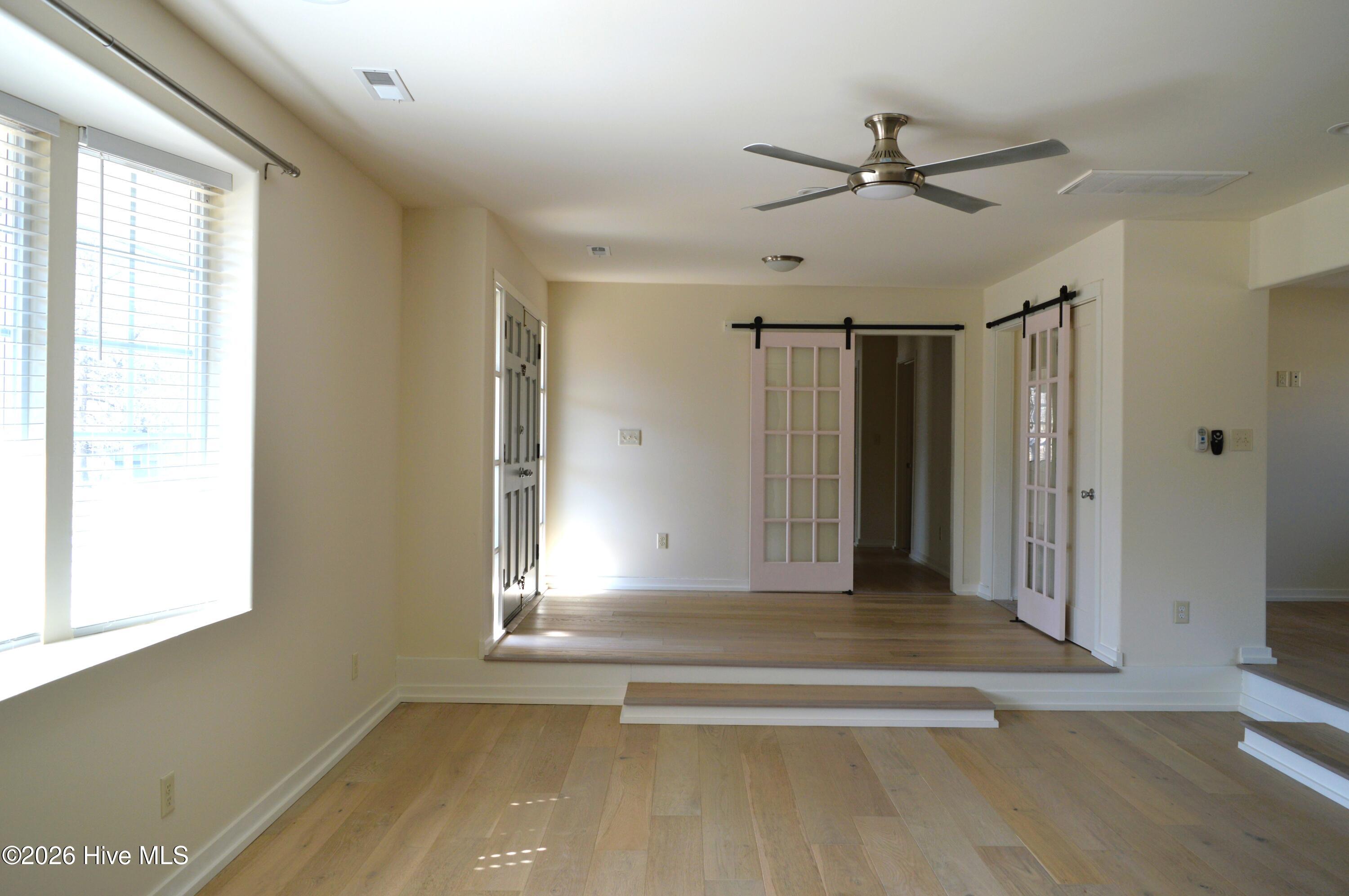 114 Church Road Riegelwood, NC 28456 - Photo 19 of 53 Living room