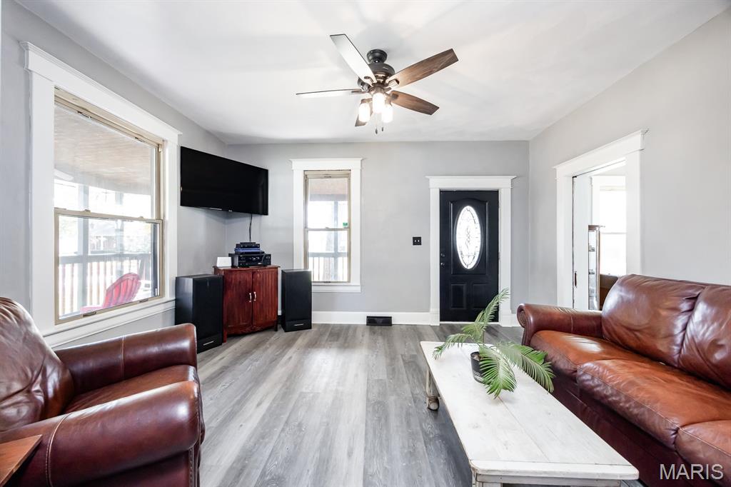 205 Main Street O'Fallon, IL 62269 - Photo 5 of 25