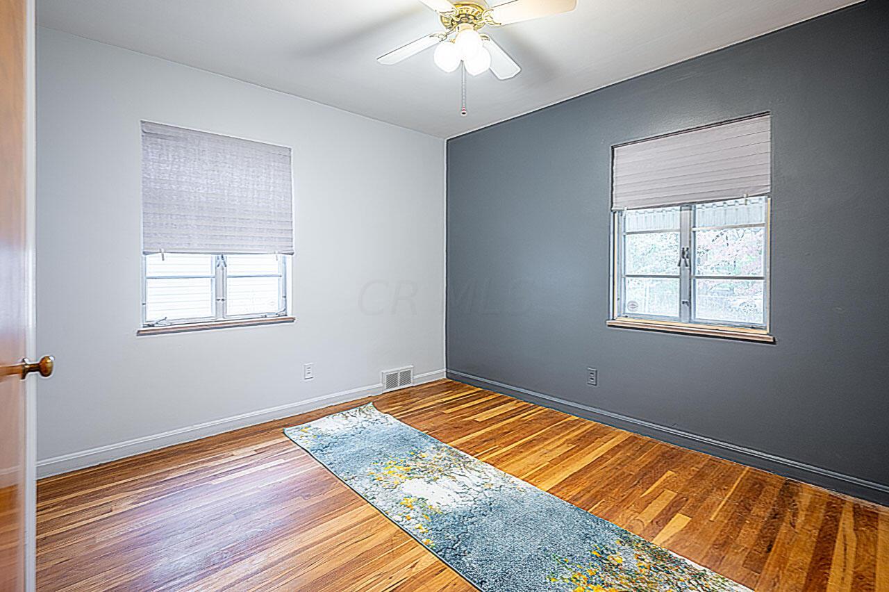 570 Enfield Road Columbus, OH 43209 - Photo 34 of 46 570 Enfield Rd-33