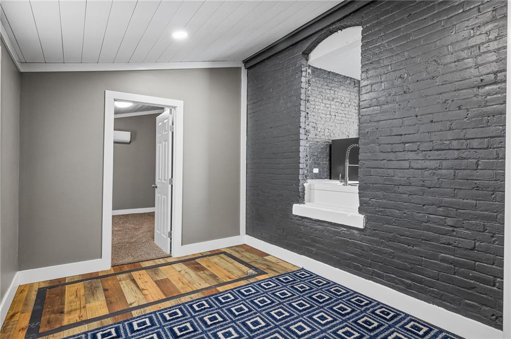 1005 South 17th Street St. Joseph, MO 64507 - Photo 17 of 19