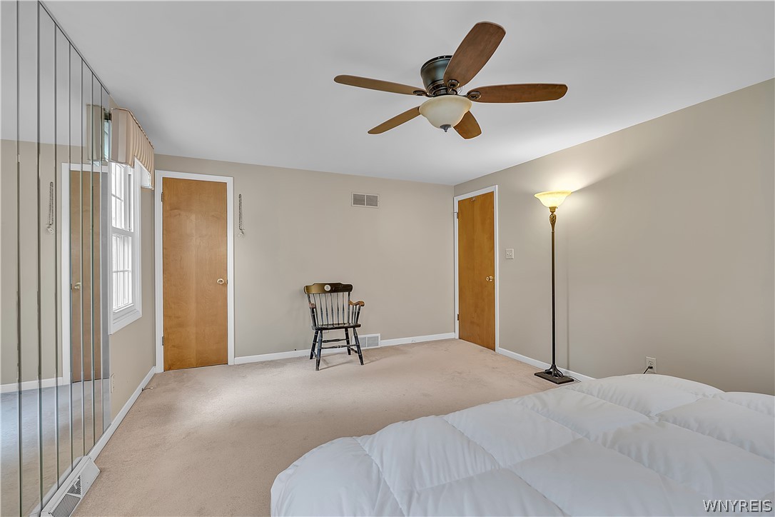341 Rambling Road Amherst, NY 14051 - Photo 21 of 37 Primary bedroom