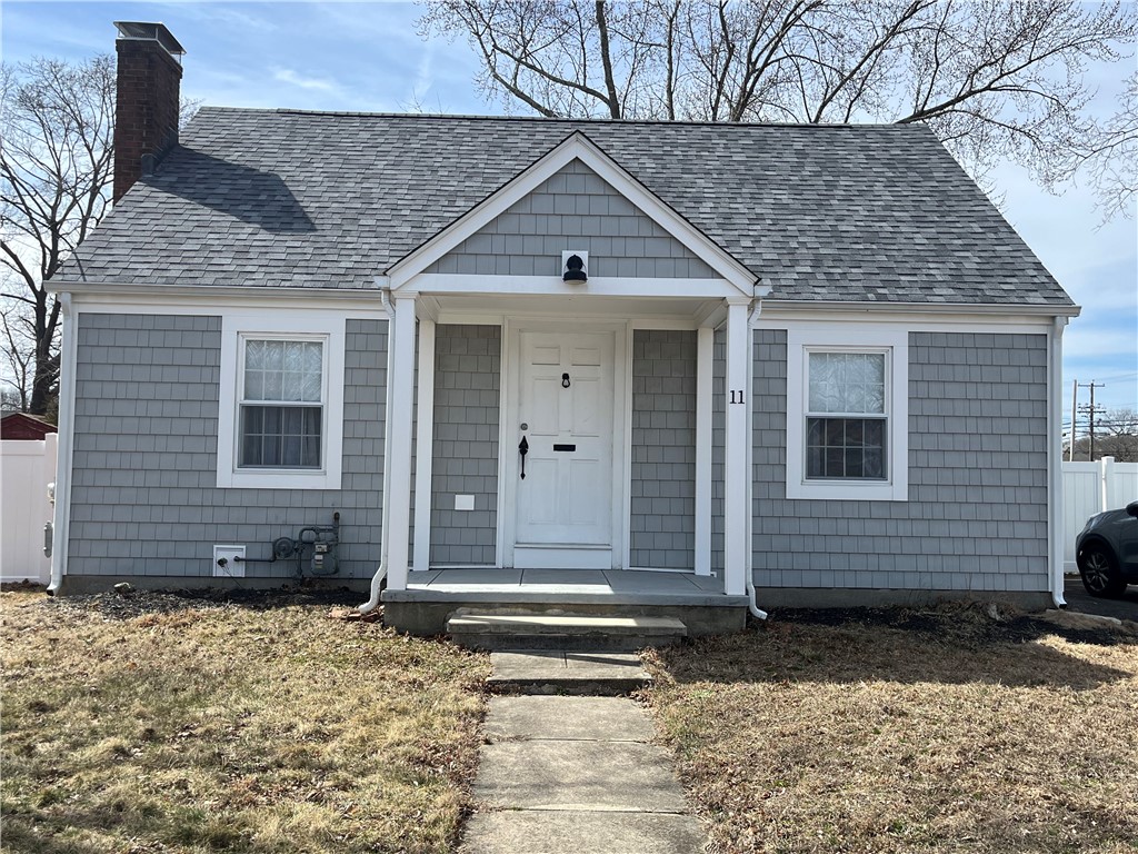 11 MacArthur Drive Warwick, RI 02889 - Photo 1 of 23