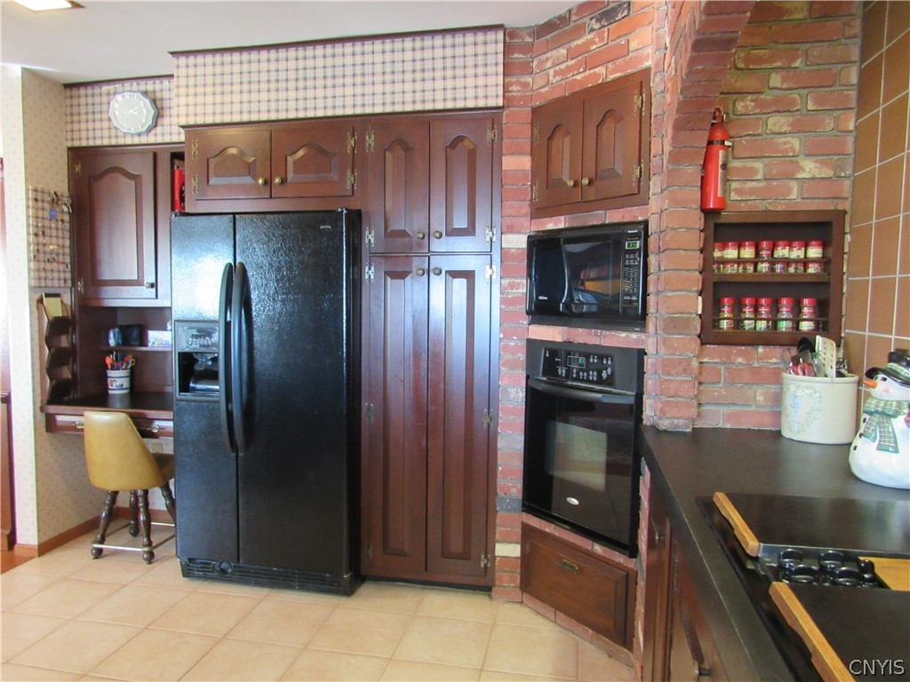 9208 Mullen Hill Road Western, NY 13303 - Photo 8 of 50