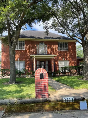 $2,750 | 3411 Ashfield Drive, Houston, TX 77082