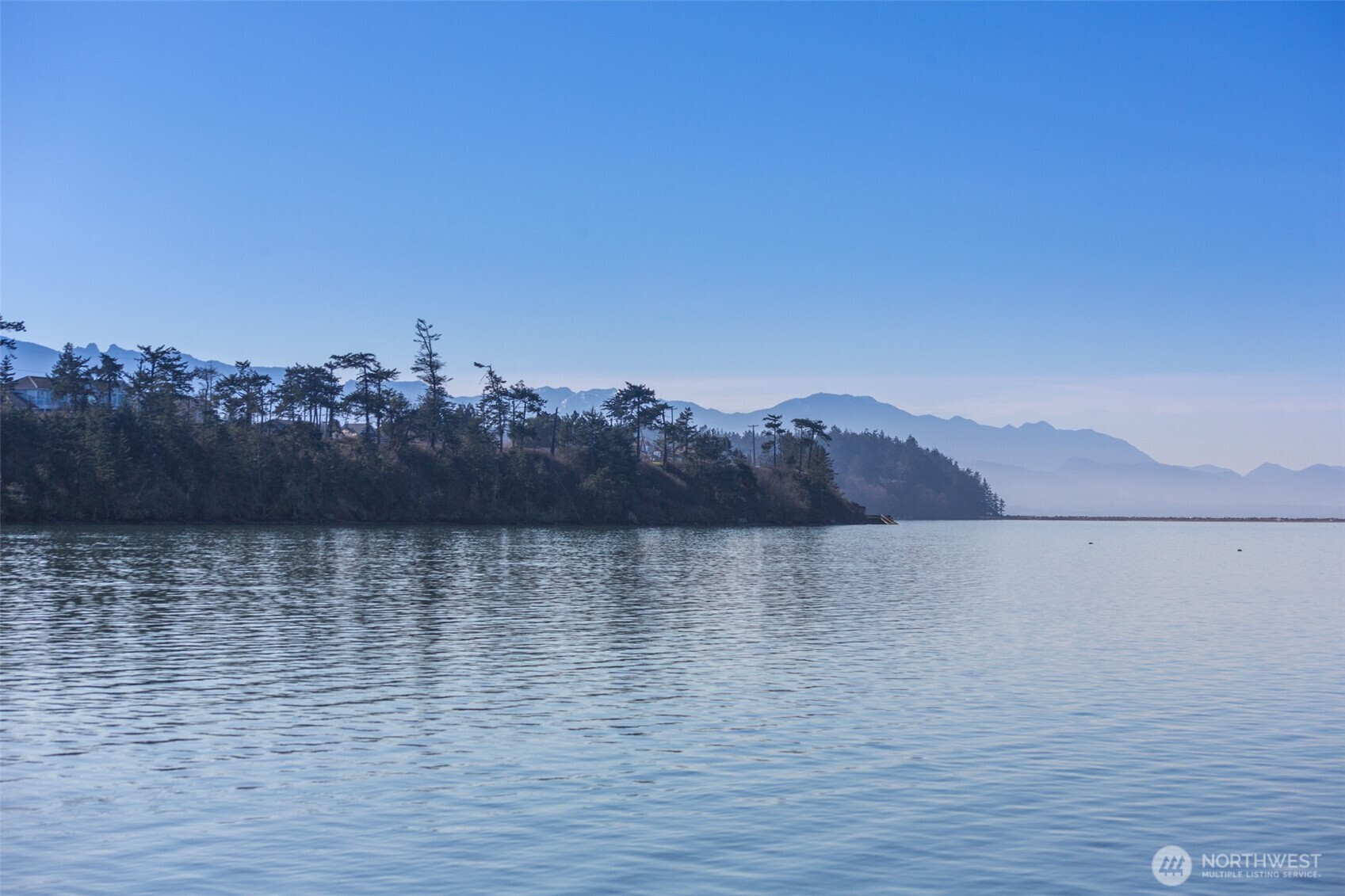41 Victoria View Street Sequim, WA 98382 - Photo 35 of 40 a view of lake and mountain