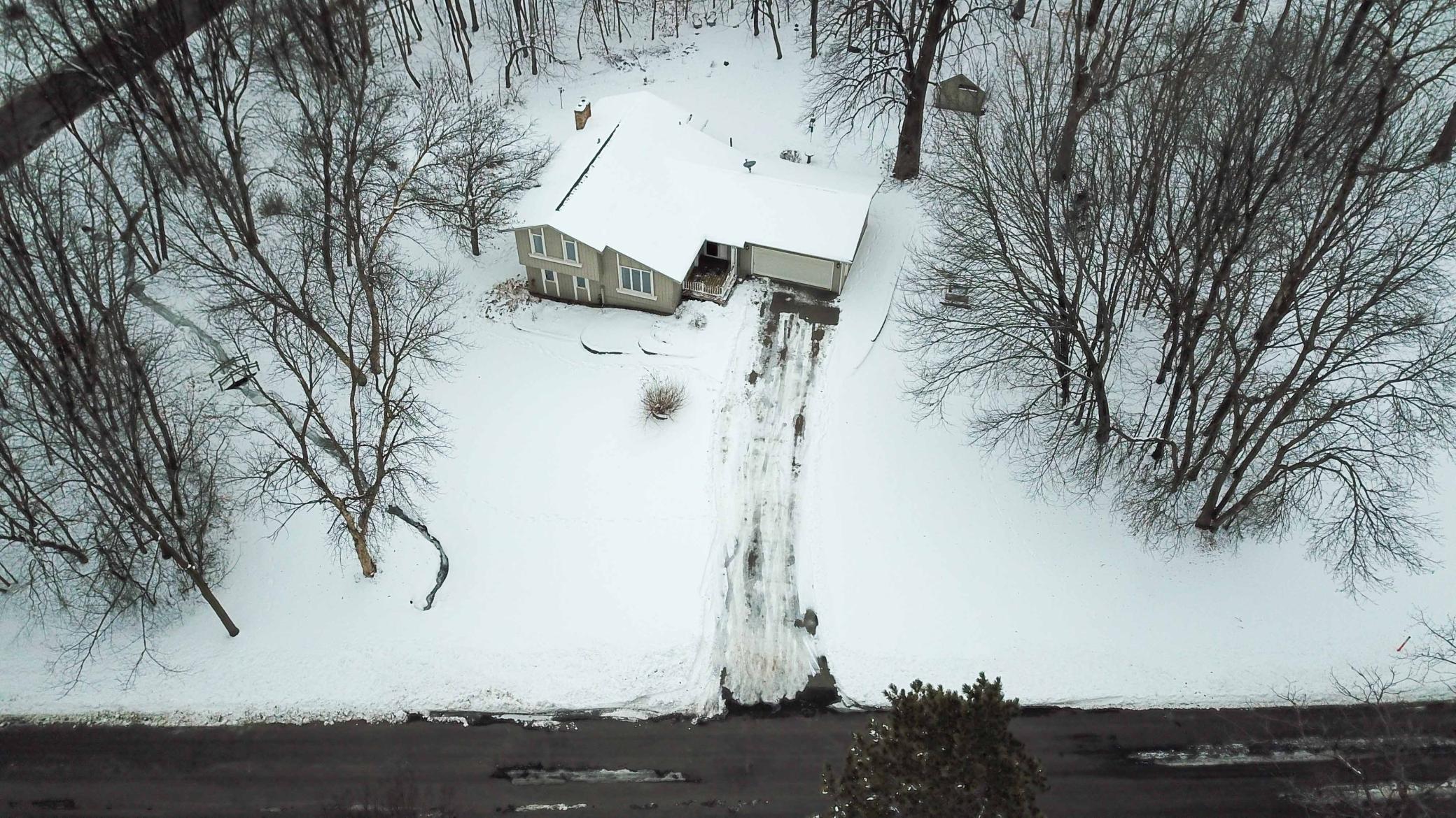 8125 Spring Valley Road Waconia, MN 55387 - Photo 3 of 83