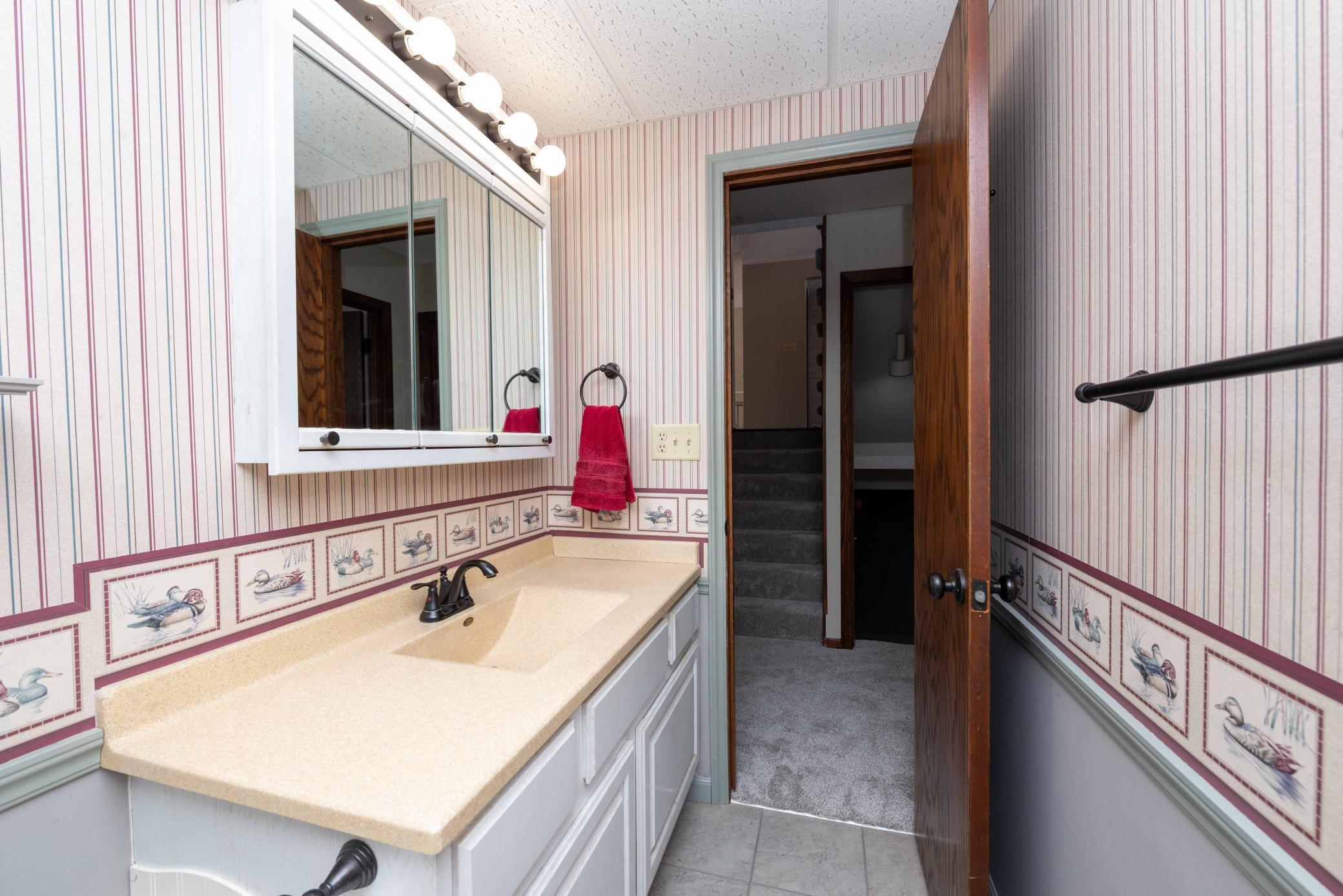 8125 Spring Valley Road Waconia, MN 55387 - Photo 36 of 83