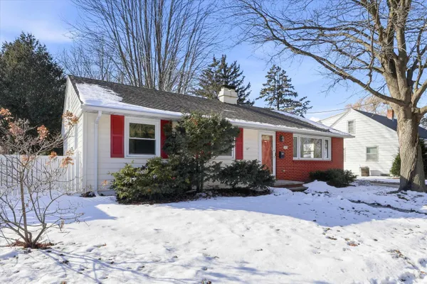 1237 East Calumet Street, Appleton, WI 54915