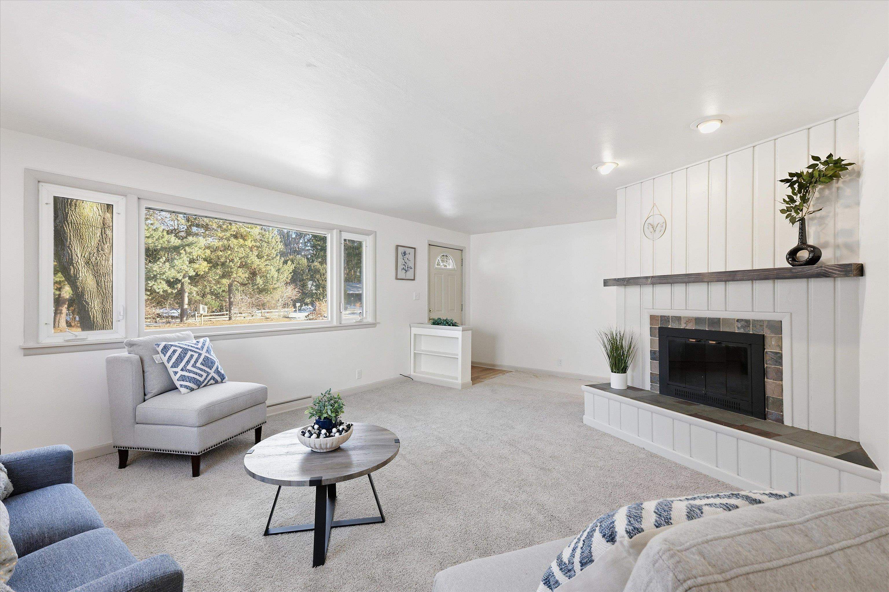 1237 East Calumet Street Appleton, WI 54915 - Photo 9 of 30