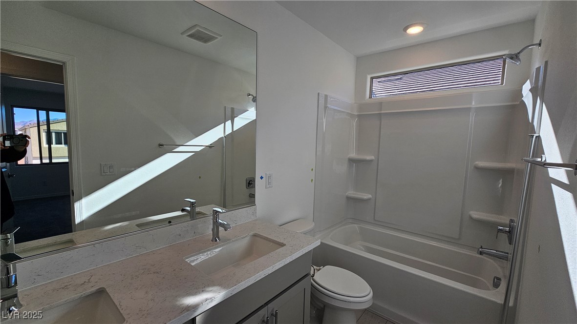 10242 Altavia Rock Street Las Vegas, NV 89141 - Photo 4 of 4