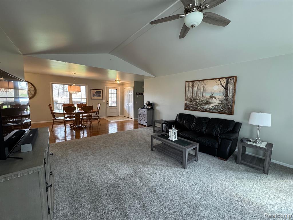 11452 Dunham Road Hartland, MI 48353 - Photo 27 of 73