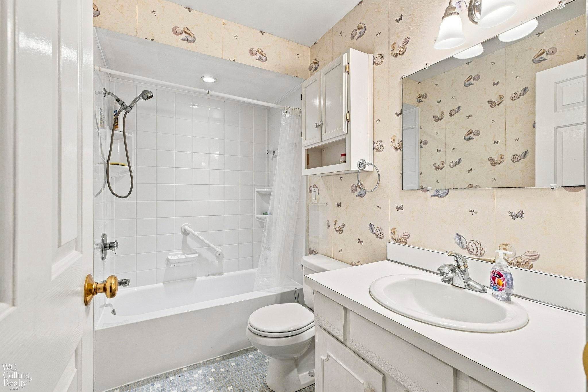 1200 Priscilla Lane Rochester Hills, MI 48309 - Photo 28 of 38 Gallery Image 28