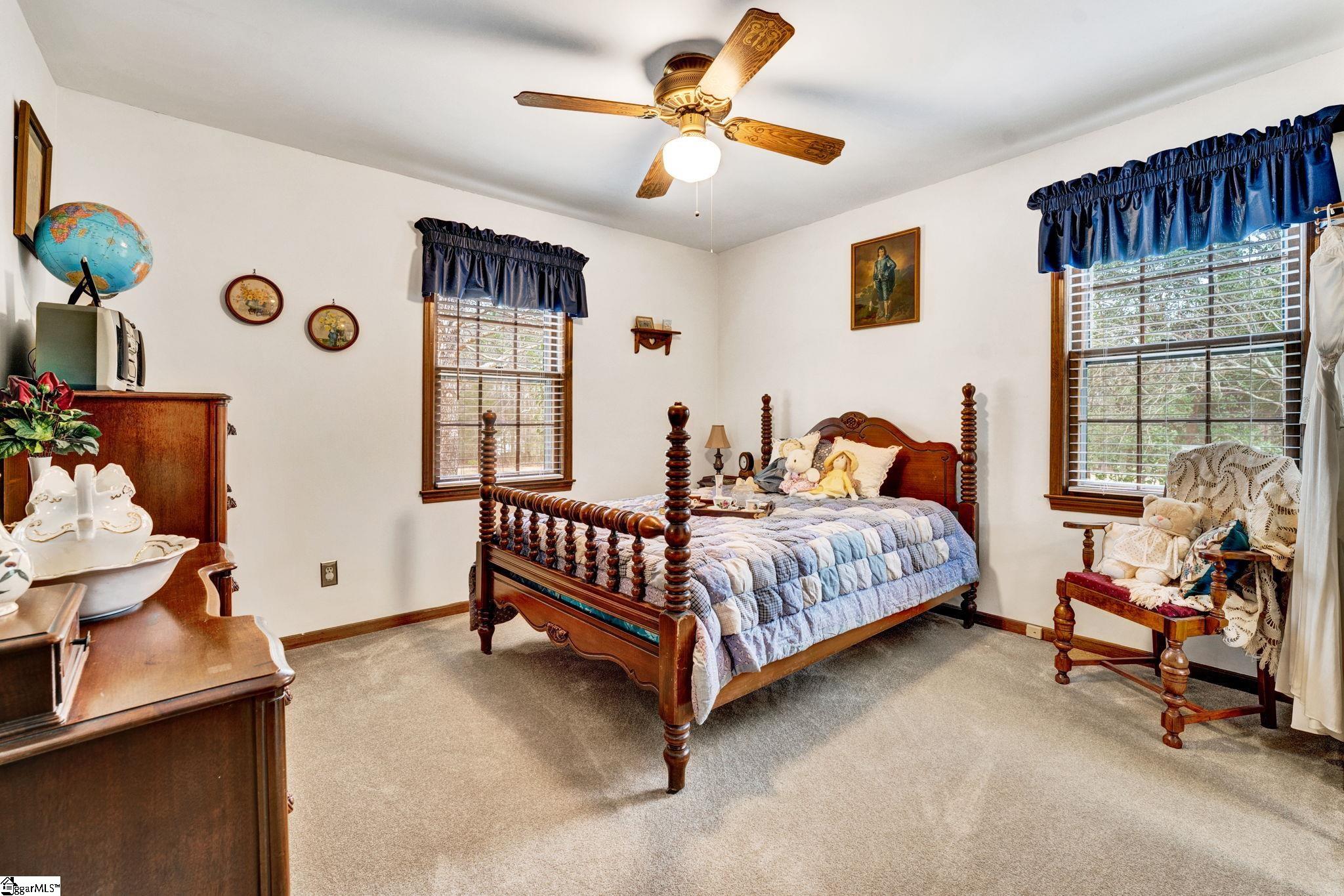175 Carolina Way Fountain Inn, SC 29644 - Photo 23 of 35