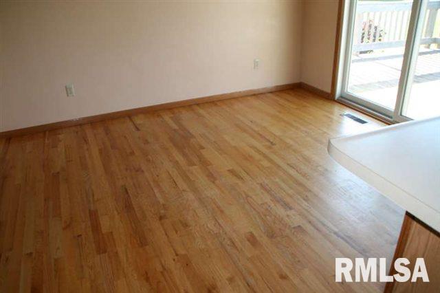 2584 Stahls Ed Road DeWitt, IA 52742 - Photo 6 of 8 Gallery Image 6