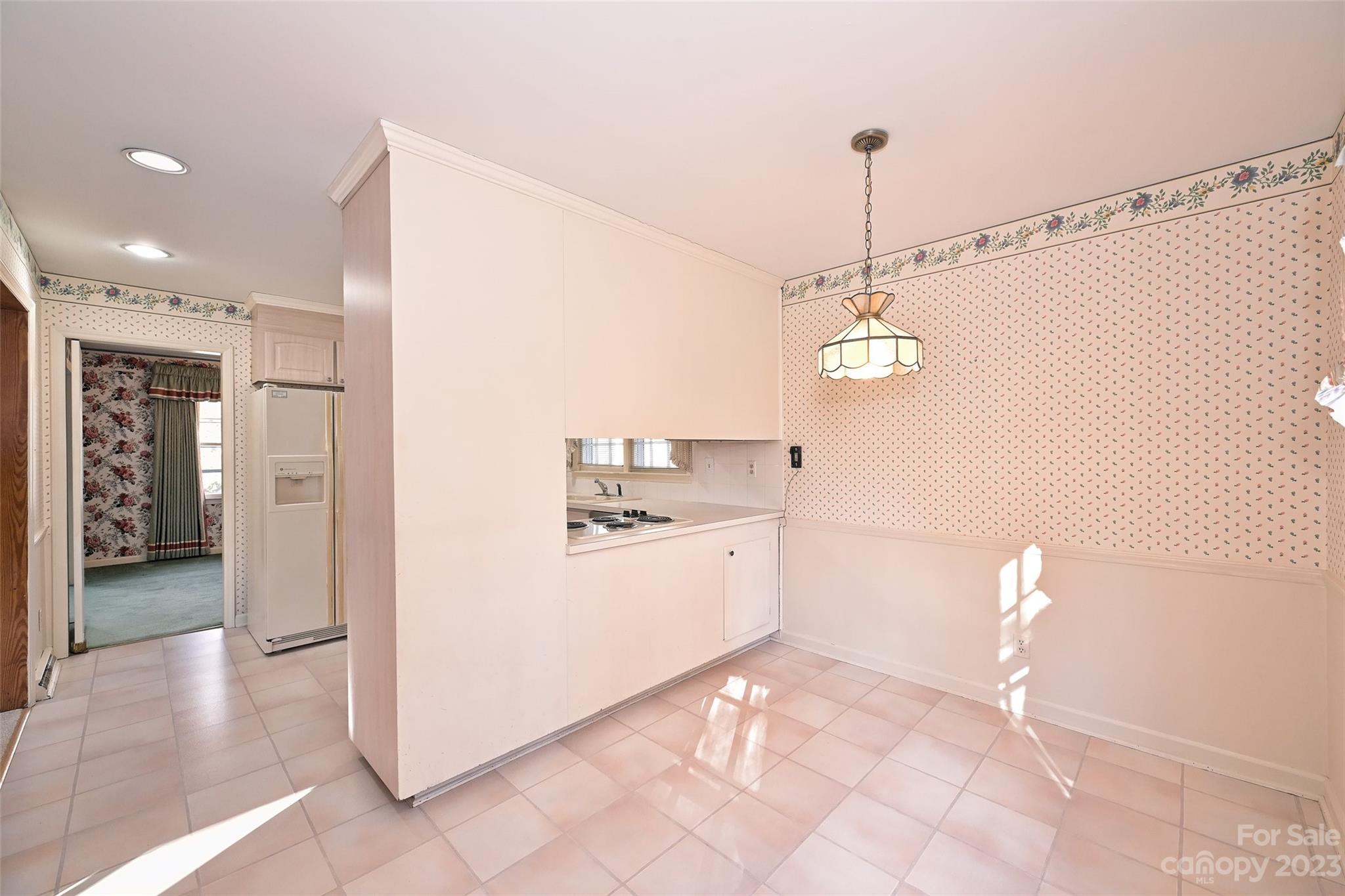 2720 Goneaway Road Charlotte, NC 28210 - Photo 16 of 35 Gallery Image 16