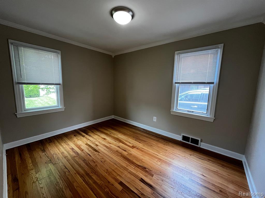 6734 Rosedale Boulevard Allen Park, MI 48101 - Photo 20 of 26