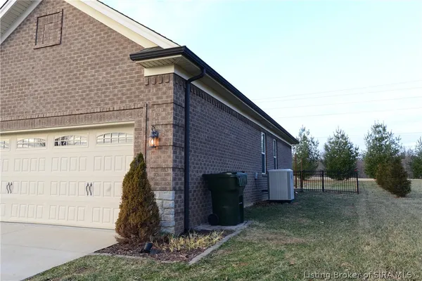 $409,900 | 1077 Heritage Way, Greenville, IN 47124