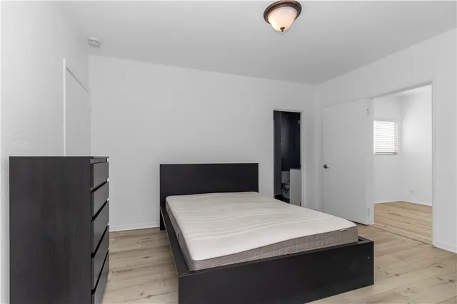 $3,490 | 161 North Willaman Drive, Beverly Hills, CA 90211