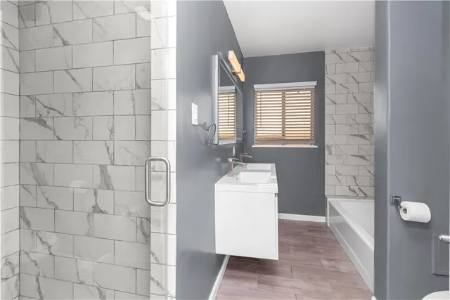 $3,490 | 161 North Willaman Drive, Beverly Hills, CA 90211