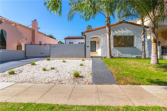 $3,490 | 161 North Willaman Drive, Beverly Hills, CA 90211