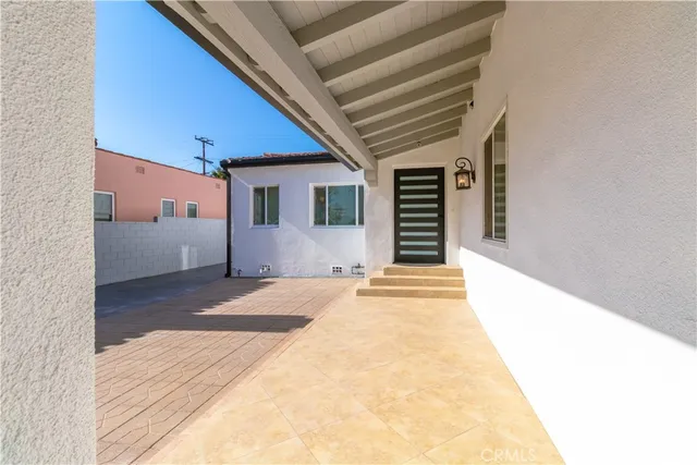 $3,490 | 161 North Willaman Drive, Beverly Hills, CA 90211