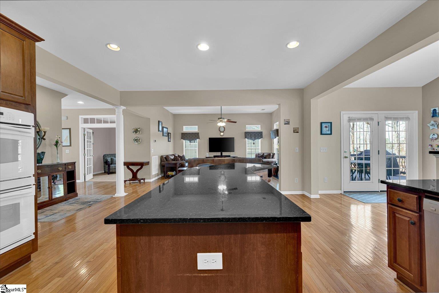 27 Waters Reach Lane Simpsonville, SC 29681 - Photo 17 of 46