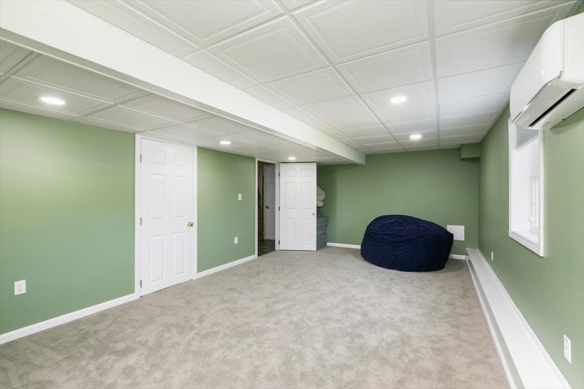 248 Grant Road Newmarket, NH 03857 - Photo 19 of 27
