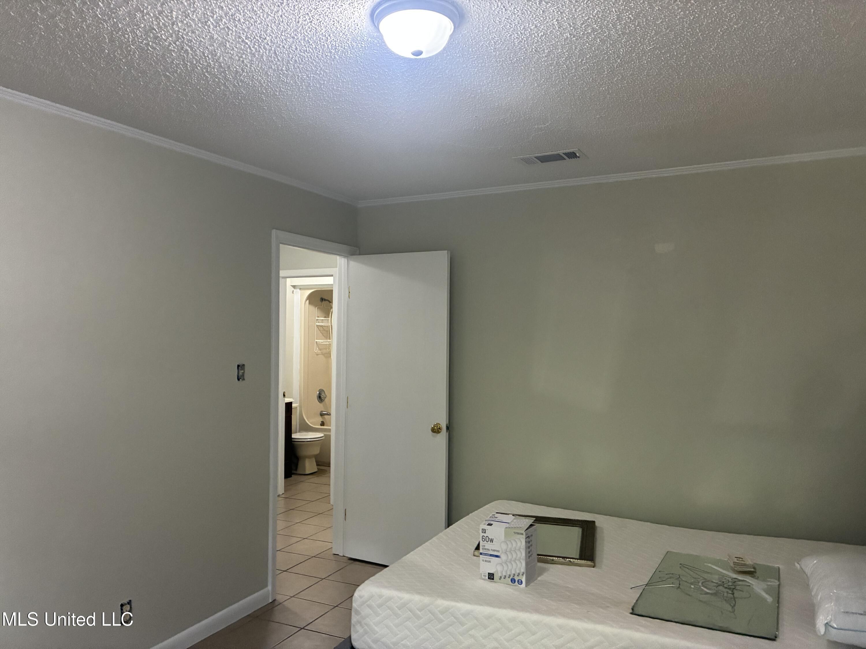 3217 Milstead Road Gautier, MS 39553 - Photo 12 of 21 IMG_0738