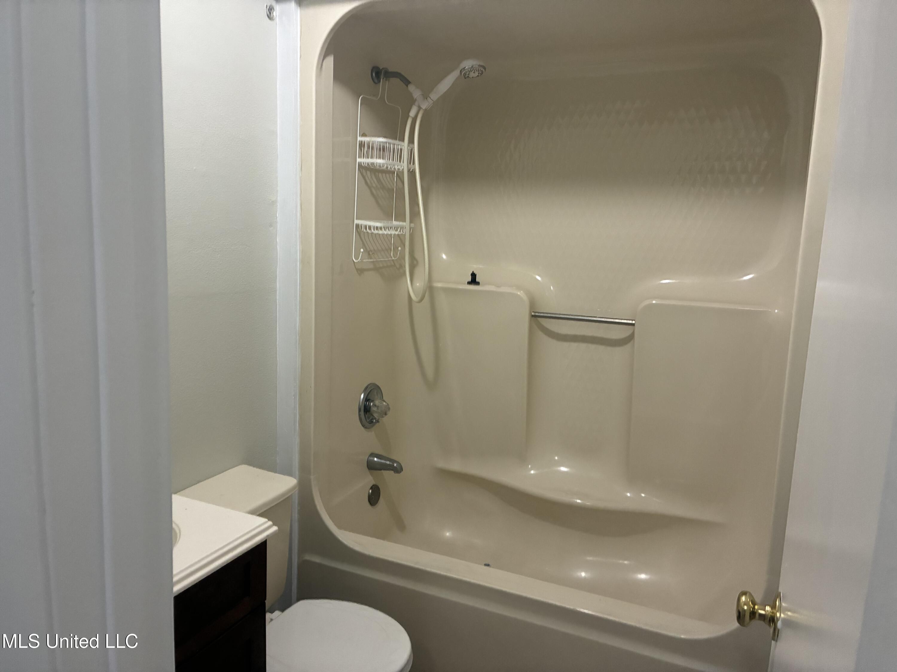 3217 Milstead Road Gautier, MS 39553 - Photo 9 of 21 IMG_0741