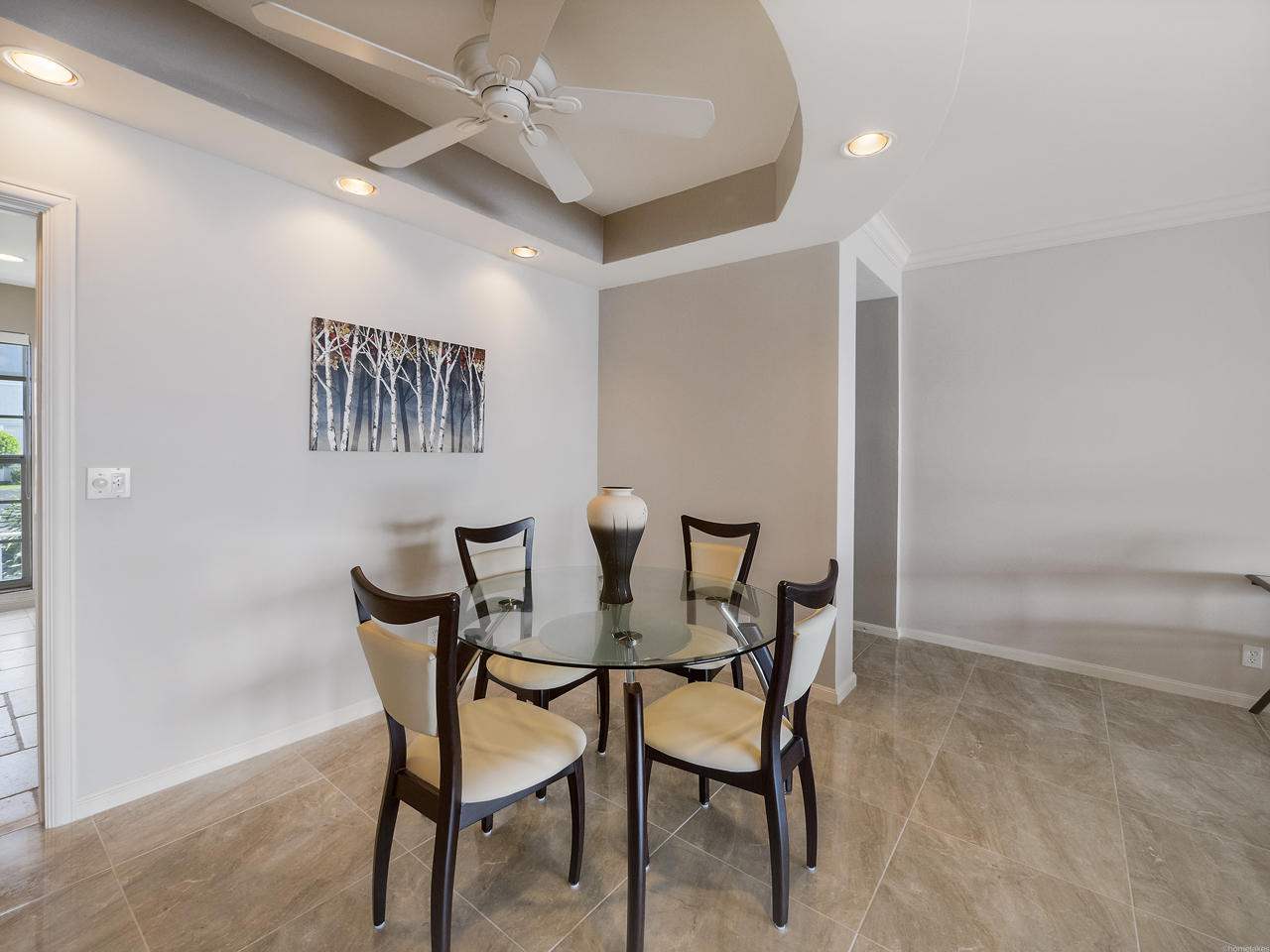 2160 Ibis Isle Road, Unit 8 Palm Beach, FL 33480 - Photo 8 of 15 Modern Dining Area