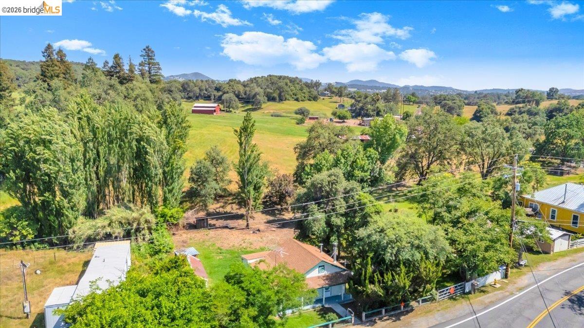 10624 Campo Seco Road Jamestown, CA 95327 - Photo 26 of 46 a view of a garden with houses