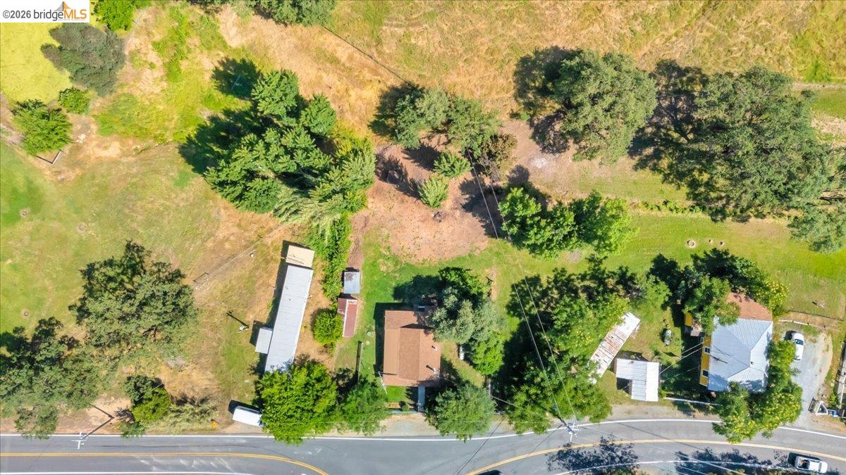 10624 Campo Seco Road Jamestown, CA 95327 - Photo 32 of 46 a view of outdoor space with garden