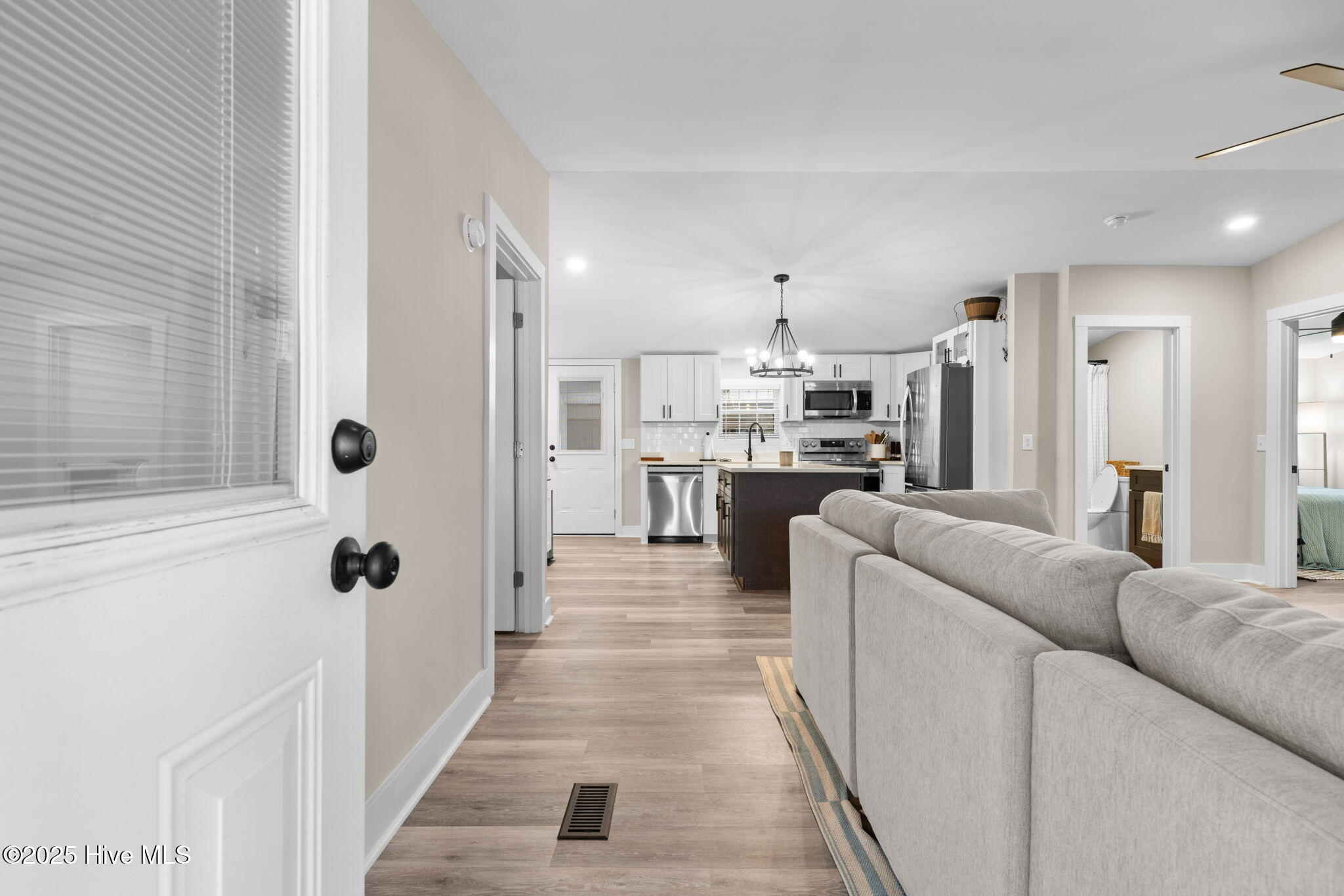 1936 Ocean Haven Road Southwest Ocean Isle Beach, NC 28469 - Photo 10 of 51 Comfort and style