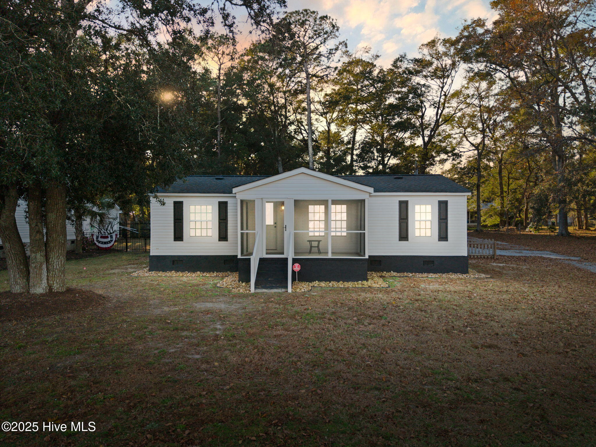 1936 Ocean Haven Road Southwest Ocean Isle Beach, NC 28469 - Photo 2 of 51 Come to Stay or Play