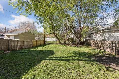 $325,000 | 1919 Como Avenue Southeast, Minneapolis, MN 55414