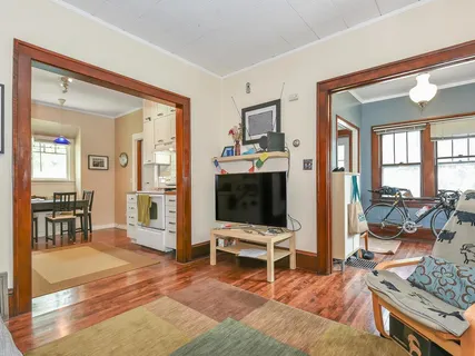 $325,000 | 1919 Como Avenue Southeast, Minneapolis, MN 55414
