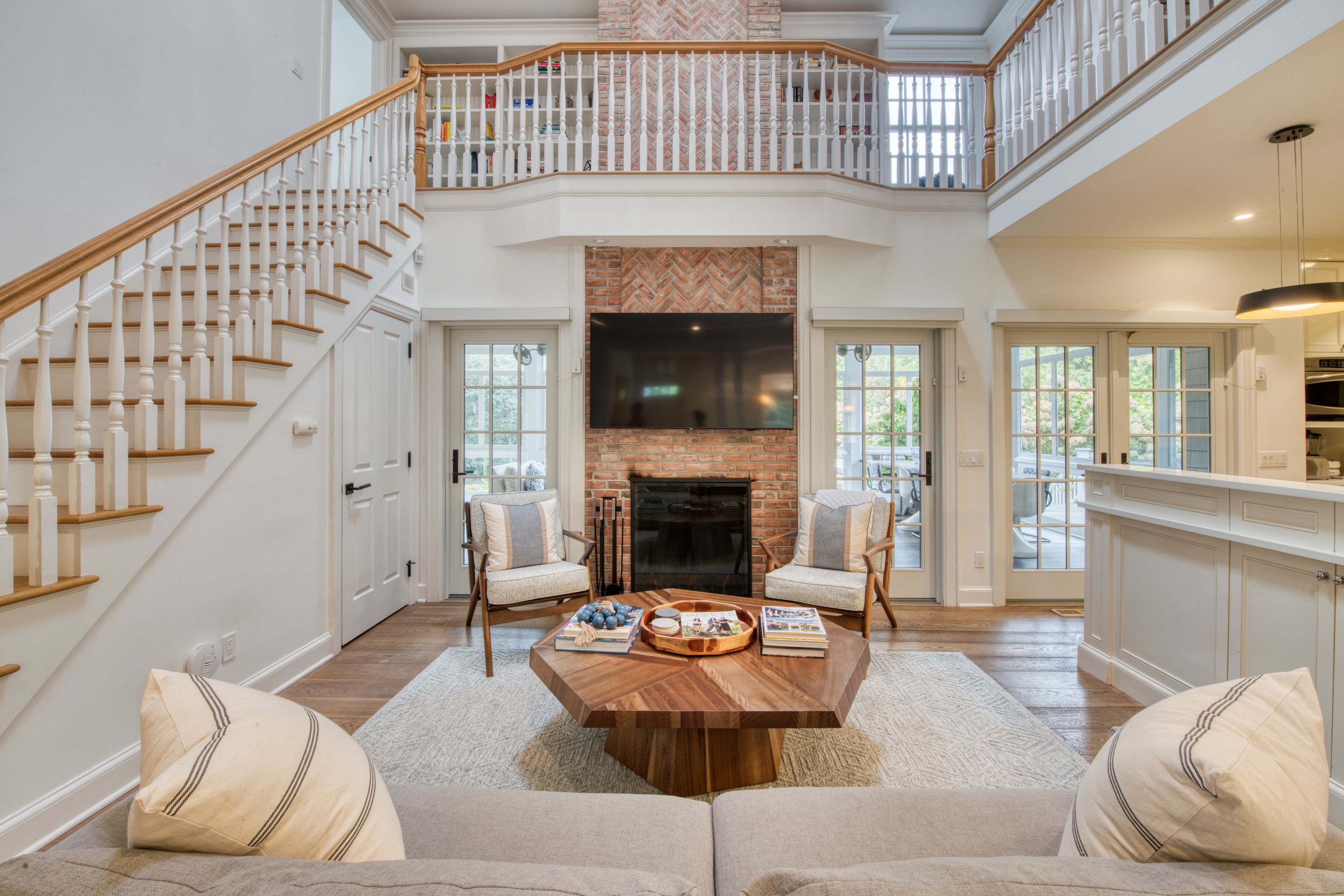 69 Harrison Street Sag Harbor, NY 11963 - Photo 3 of 17