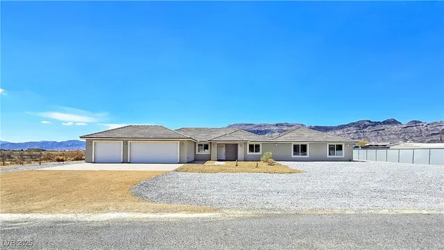 $649,900 | 5880 Johnnie Mine Street, Pahrump, NV 89060