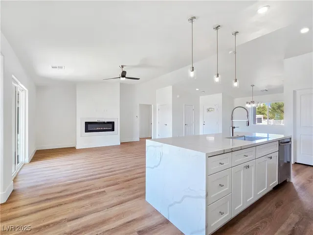 $649,900 | 5880 Johnnie Mine Street, Pahrump, NV 89060