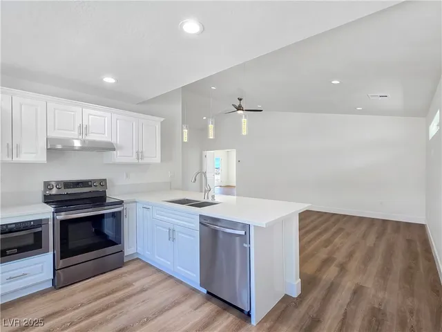 $649,900 | 5880 Johnnie Mine Street, Pahrump, NV 89060