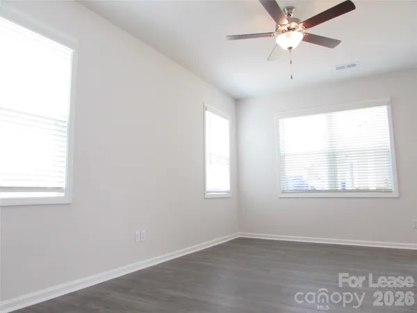 $1,695 | 8164 Sheffield Dr., Unit 13, Terrell, NC 28682