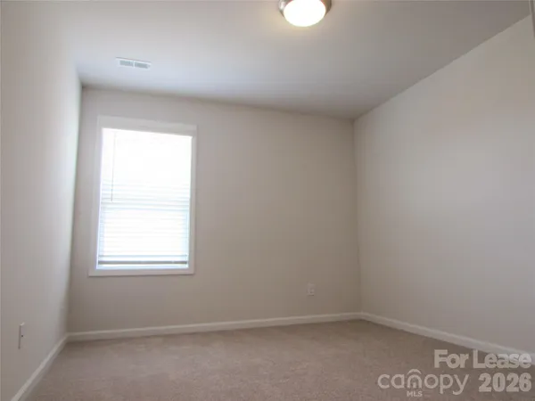 $1,695 | 8164 Sheffield Dr., Unit 13, Terrell, NC 28682